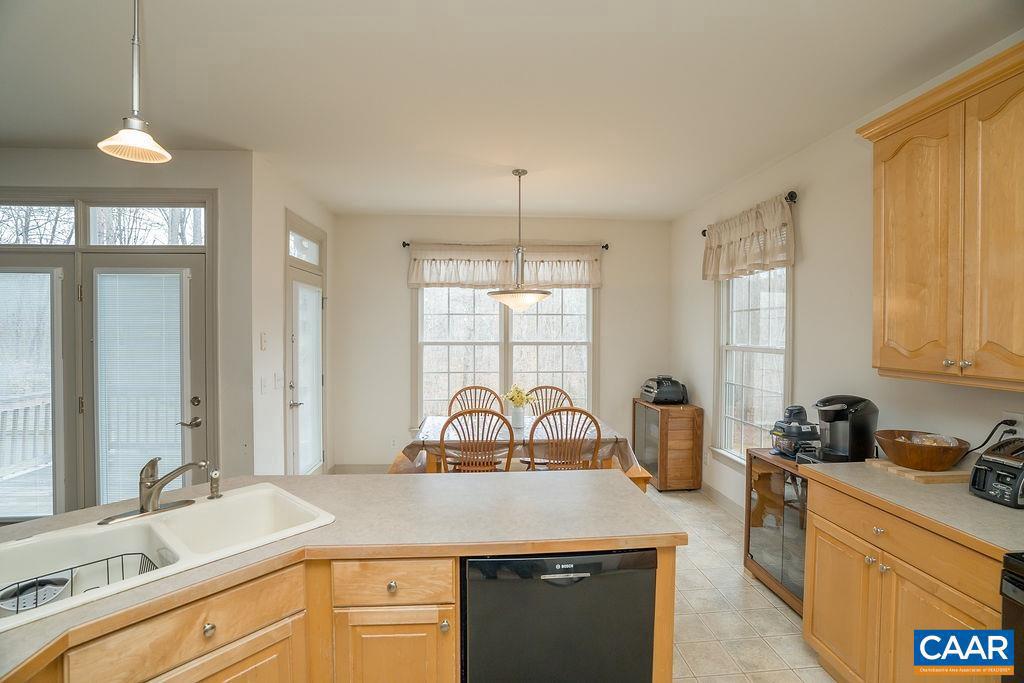 665 FOX HOLLOW LN, PALMYRA, Virginia 22963, 6 Bedrooms Bedrooms, ,3 BathroomsBathrooms,Residential,For sale,665 FOX HOLLOW LN,673711 MLS # 673711