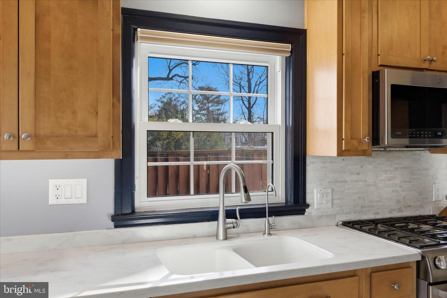 411 VAN FOSSEN ST, WINCHESTER, Virginia 22601, 5 Bedrooms Bedrooms, ,2 BathroomsBathrooms,Residential,For sale,411 VAN FOSSEN ST,VAWI2010068 MLS # VAWI2010068