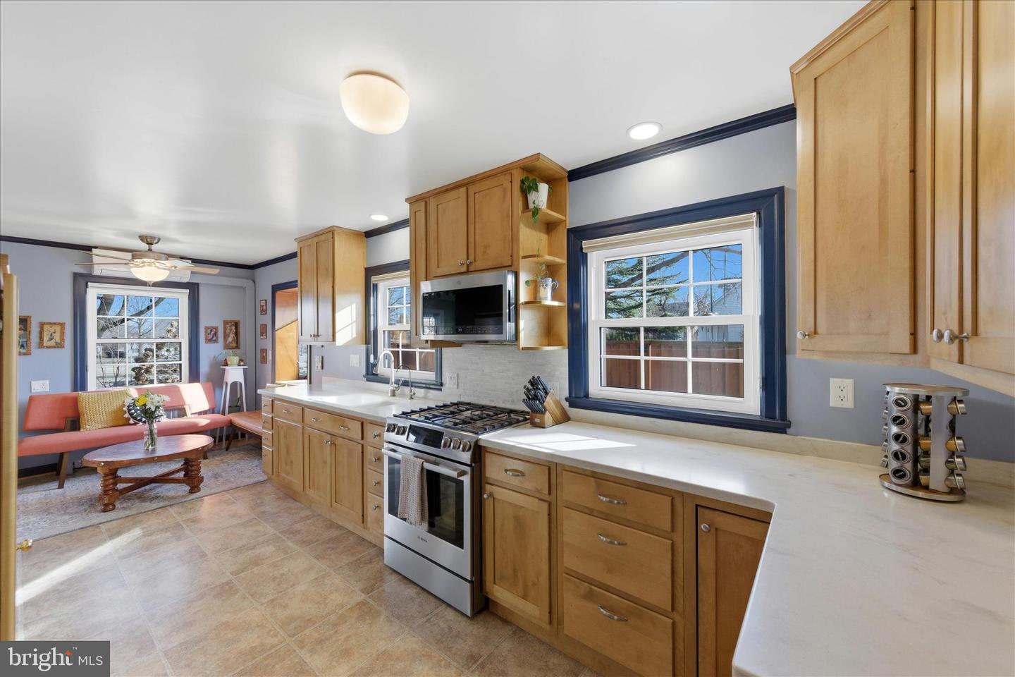 411 VAN FOSSEN ST, WINCHESTER, Virginia 22601, 5 Bedrooms Bedrooms, ,2 BathroomsBathrooms,Residential,For sale,411 VAN FOSSEN ST,VAWI2010068 MLS # VAWI2010068