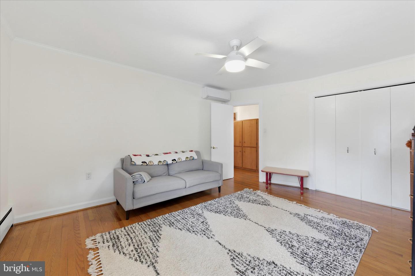 411 VAN FOSSEN ST, WINCHESTER, Virginia 22601, 5 Bedrooms Bedrooms, ,2 BathroomsBathrooms,Residential,For sale,411 VAN FOSSEN ST,VAWI2010068 MLS # VAWI2010068