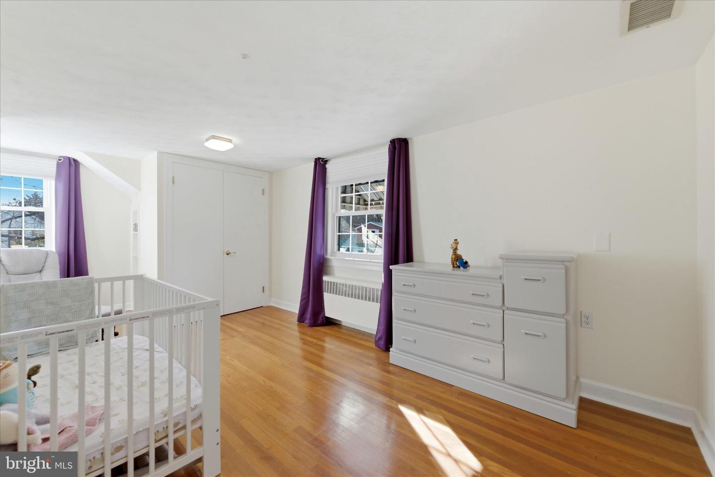 411 VAN FOSSEN ST, WINCHESTER, Virginia 22601, 5 Bedrooms Bedrooms, ,2 BathroomsBathrooms,Residential,For sale,411 VAN FOSSEN ST,VAWI2010068 MLS # VAWI2010068