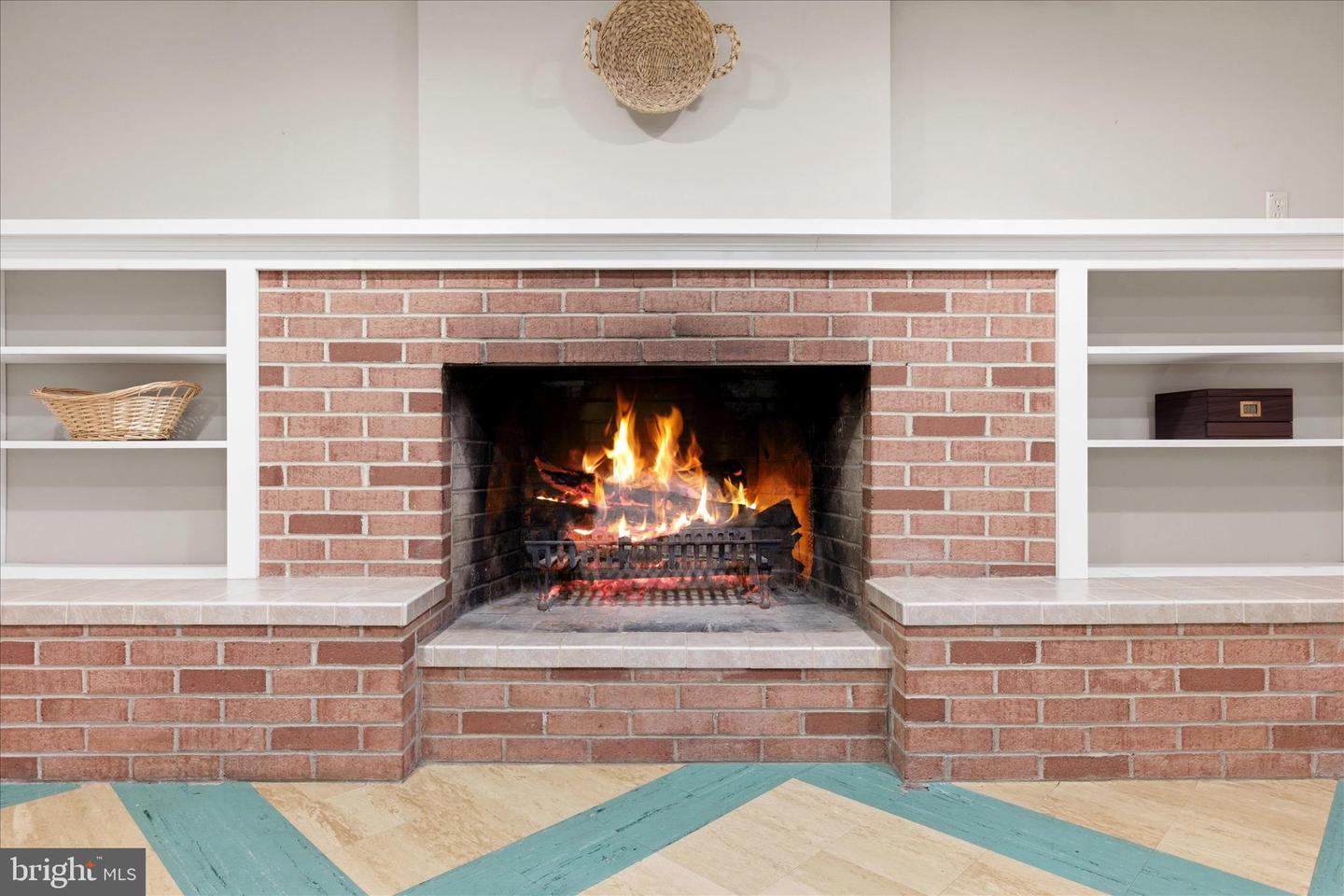 411 VAN FOSSEN ST, WINCHESTER, Virginia 22601, 5 Bedrooms Bedrooms, ,2 BathroomsBathrooms,Residential,For sale,411 VAN FOSSEN ST,VAWI2010068 MLS # VAWI2010068