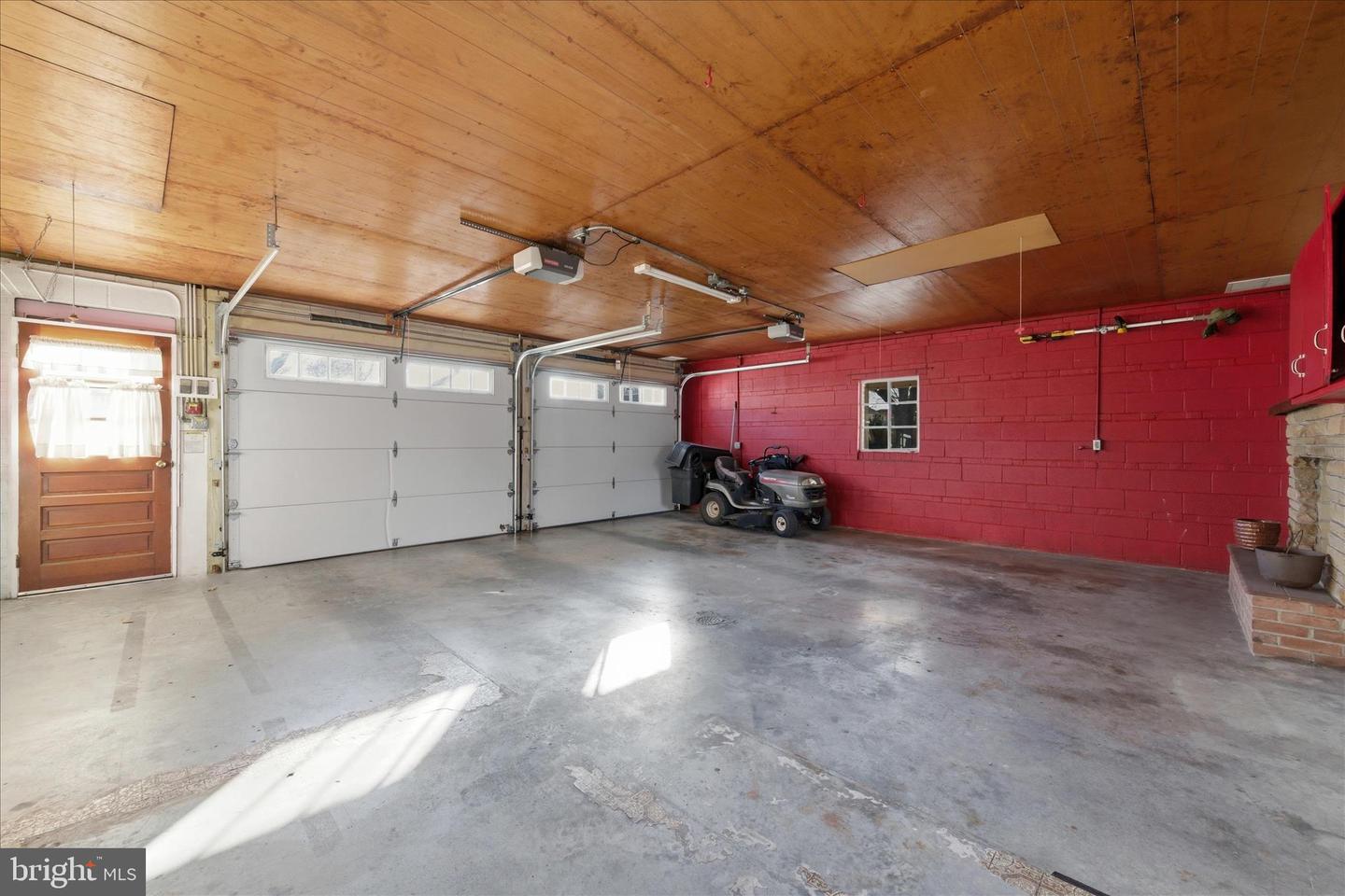 411 VAN FOSSEN ST, WINCHESTER, Virginia 22601, 5 Bedrooms Bedrooms, ,2 BathroomsBathrooms,Residential,For sale,411 VAN FOSSEN ST,VAWI2010068 MLS # VAWI2010068