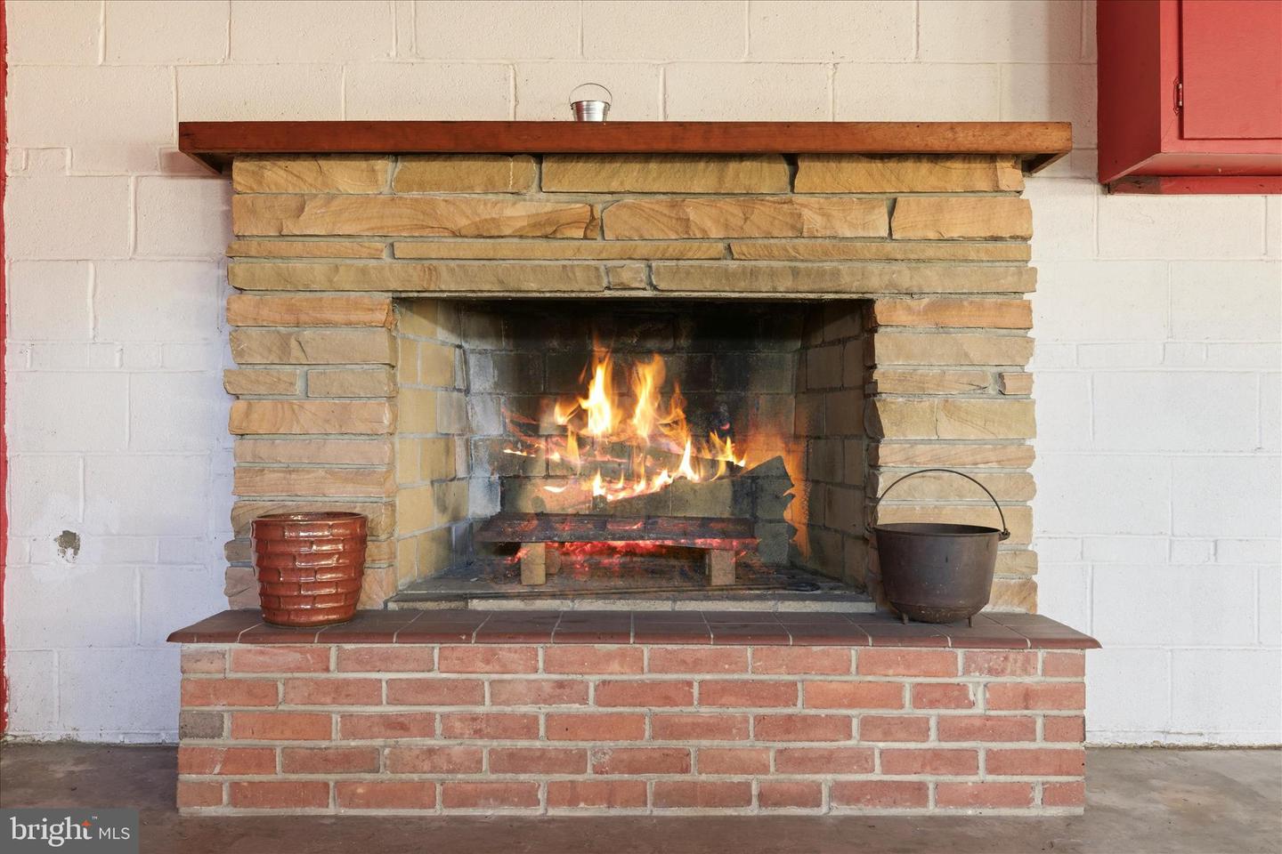 411 VAN FOSSEN ST, WINCHESTER, Virginia 22601, 5 Bedrooms Bedrooms, ,2 BathroomsBathrooms,Residential,For sale,411 VAN FOSSEN ST,VAWI2010068 MLS # VAWI2010068