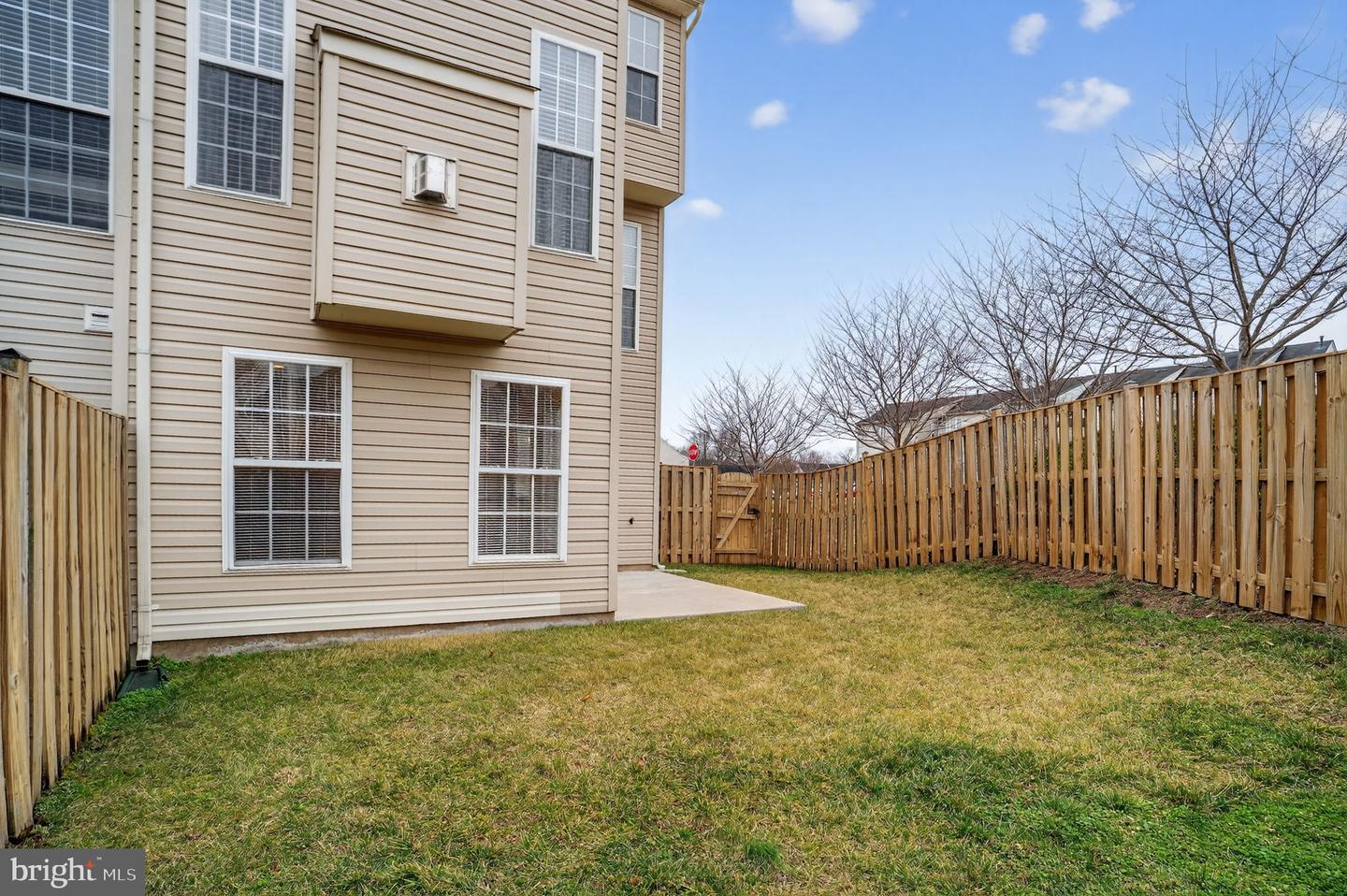 15976 CANADA GOOSE LOOP, WOODBRIDGE, Virginia 22191, 3 Bedrooms Bedrooms, ,2 BathroomsBathrooms,Residential,For sale,15976 CANADA GOOSE LOOP,VAPW2113434 MLS # VAPW2113434