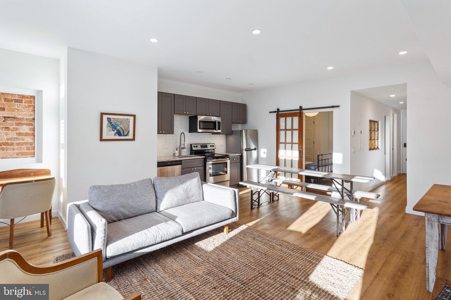 2465 18TH ST NW #1, WASHINGTON, District Of Columbia 20009, 1 Bedroom Bedrooms, ,1 BathroomBathrooms,Residential,For sale,2465 18TH ST NW #1,DCDC2248220 MLS # DCDC2248220