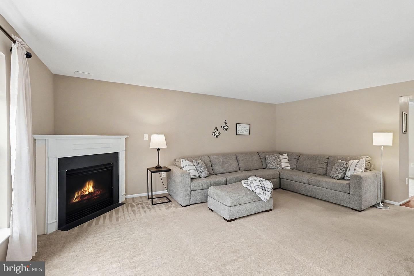 6 SUMMERFIELD LN, FREDERICKSBURG, Virginia 22405, 4 Bedrooms Bedrooms, ,3 BathroomsBathrooms,Residential,For sale,6 SUMMERFIELD LN,VAST2046512 MLS # VAST2046512