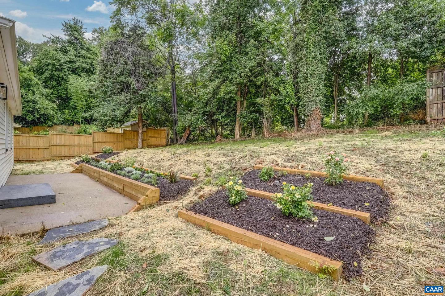 1623 MASON LN, CHARLOTTESVILLE, Virginia 22903, 3 Bedrooms Bedrooms, ,1 BathroomBathrooms,Residential,For sale,1623 MASON LN,673808 MLS # 673808