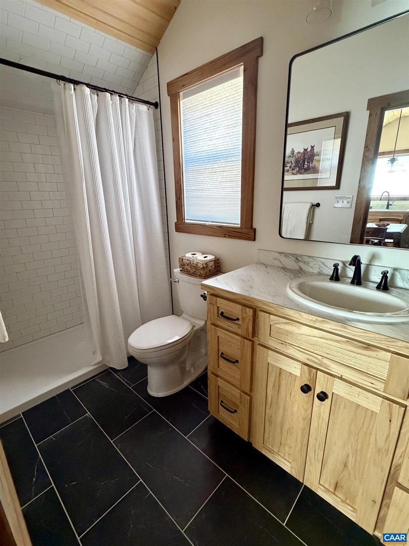 899 WARES GAP RD, MONROE, Virginia 24574, 1 Bedroom Bedrooms, ,1 BathroomBathrooms,Residential,For sale,899 WARES GAP RD,673824 MLS # 673824