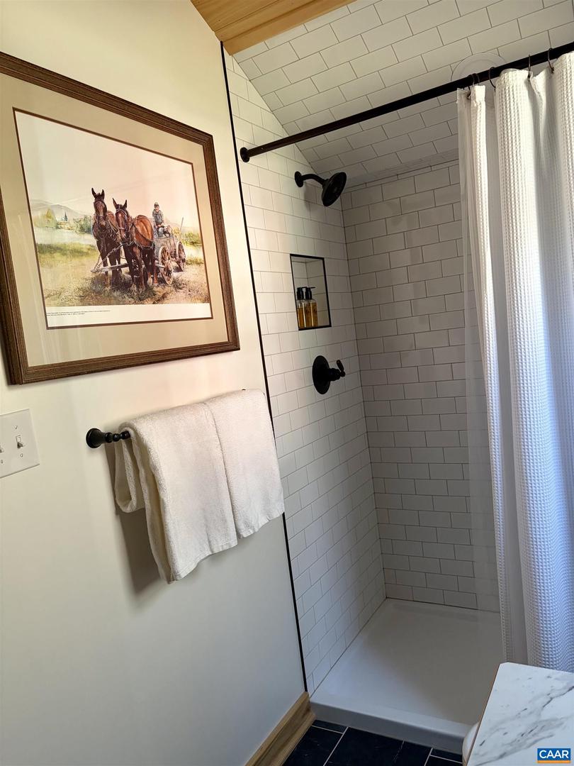 899 WARES GAP RD, MONROE, Virginia 24574, 1 Bedroom Bedrooms, ,1 BathroomBathrooms,Residential,For sale,899 WARES GAP RD,673824 MLS # 673824