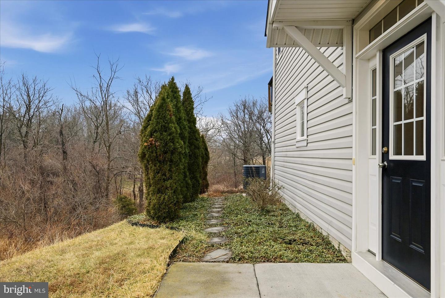 151 BRASSTOWN LOOP, STEPHENSON, Virginia 22656, 3 Bedrooms Bedrooms, ,3 BathroomsBathrooms,Residential,For sale,151 BRASSTOWN LOOP,VAFV2039884 MLS # VAFV2039884