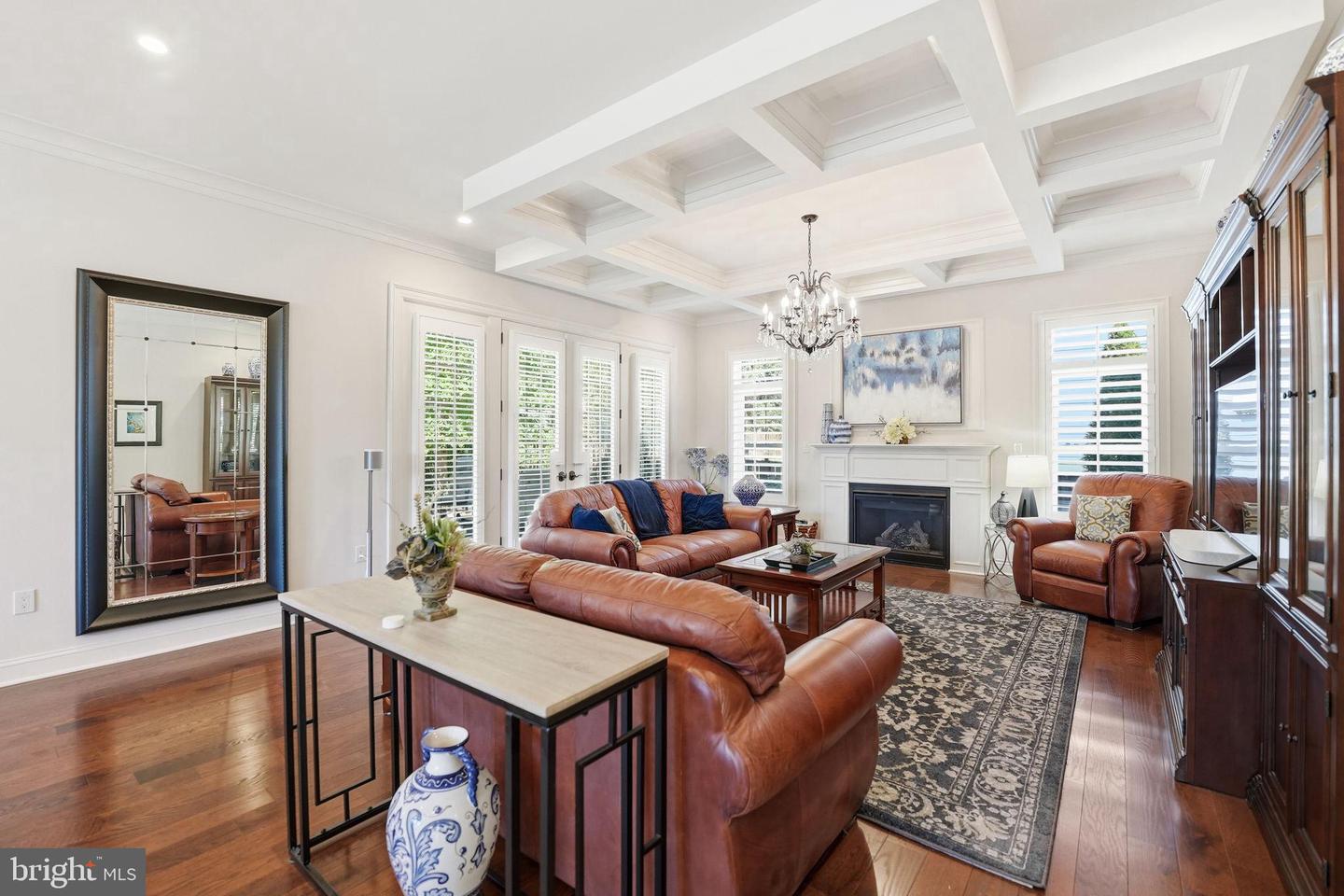 609 KINGSLEY RD SW, VIENNA, Virginia 22180, 7 Bedrooms Bedrooms, ,6 BathroomsBathrooms,Residential,For sale,609 KINGSLEY RD SW,VAFX2293560 MLS # VAFX2293560