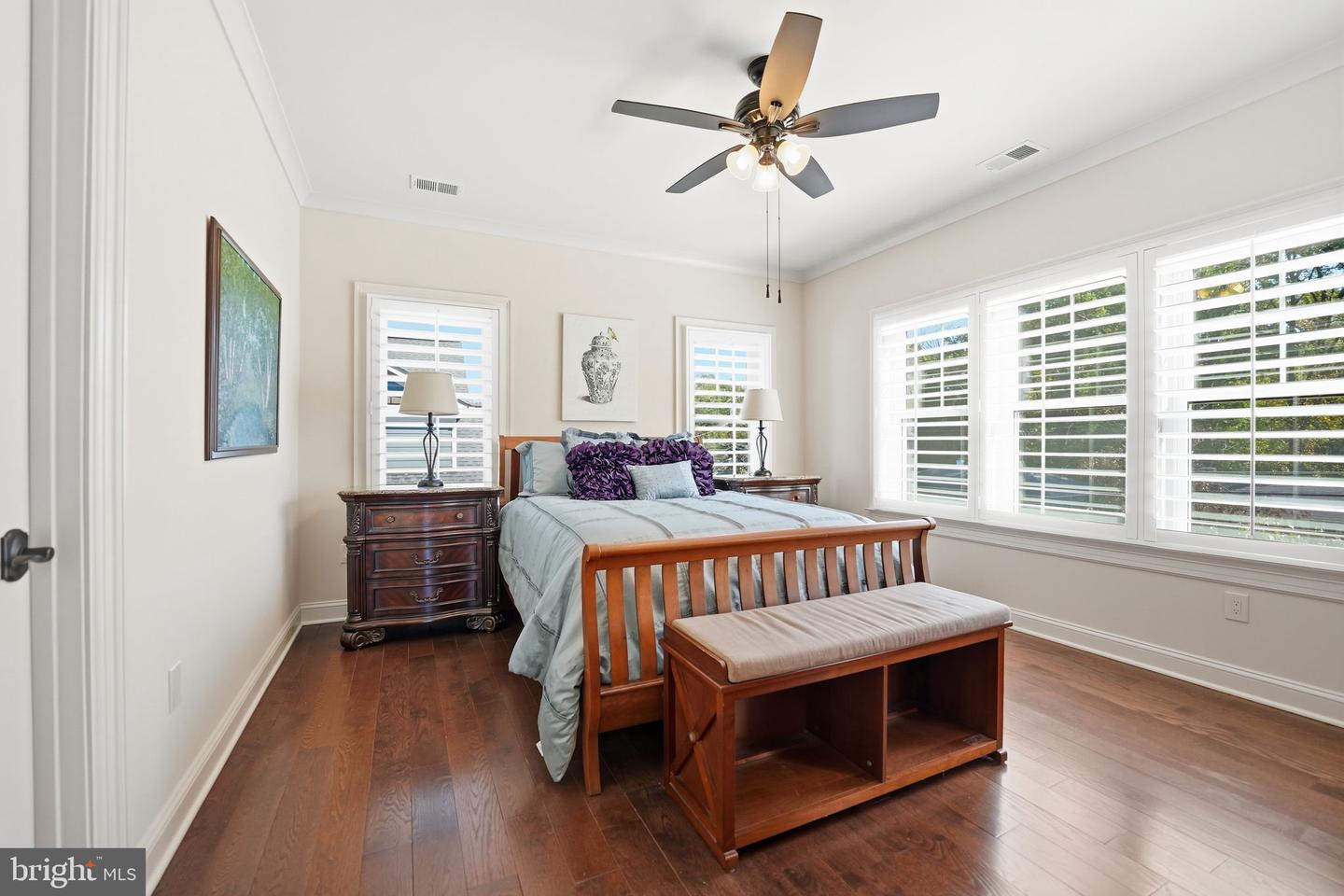 609 KINGSLEY RD SW, VIENNA, Virginia 22180, 7 Bedrooms Bedrooms, ,6 BathroomsBathrooms,Residential,For sale,609 KINGSLEY RD SW,VAFX2293560 MLS # VAFX2293560