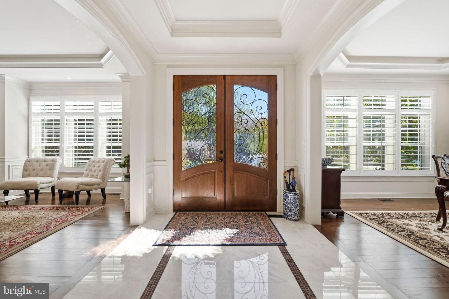 609 KINGSLEY RD SW, VIENNA, Virginia 22180, 7 Bedrooms Bedrooms, ,6 BathroomsBathrooms,Residential,For sale,609 KINGSLEY RD SW,VAFX2293560 MLS # VAFX2293560