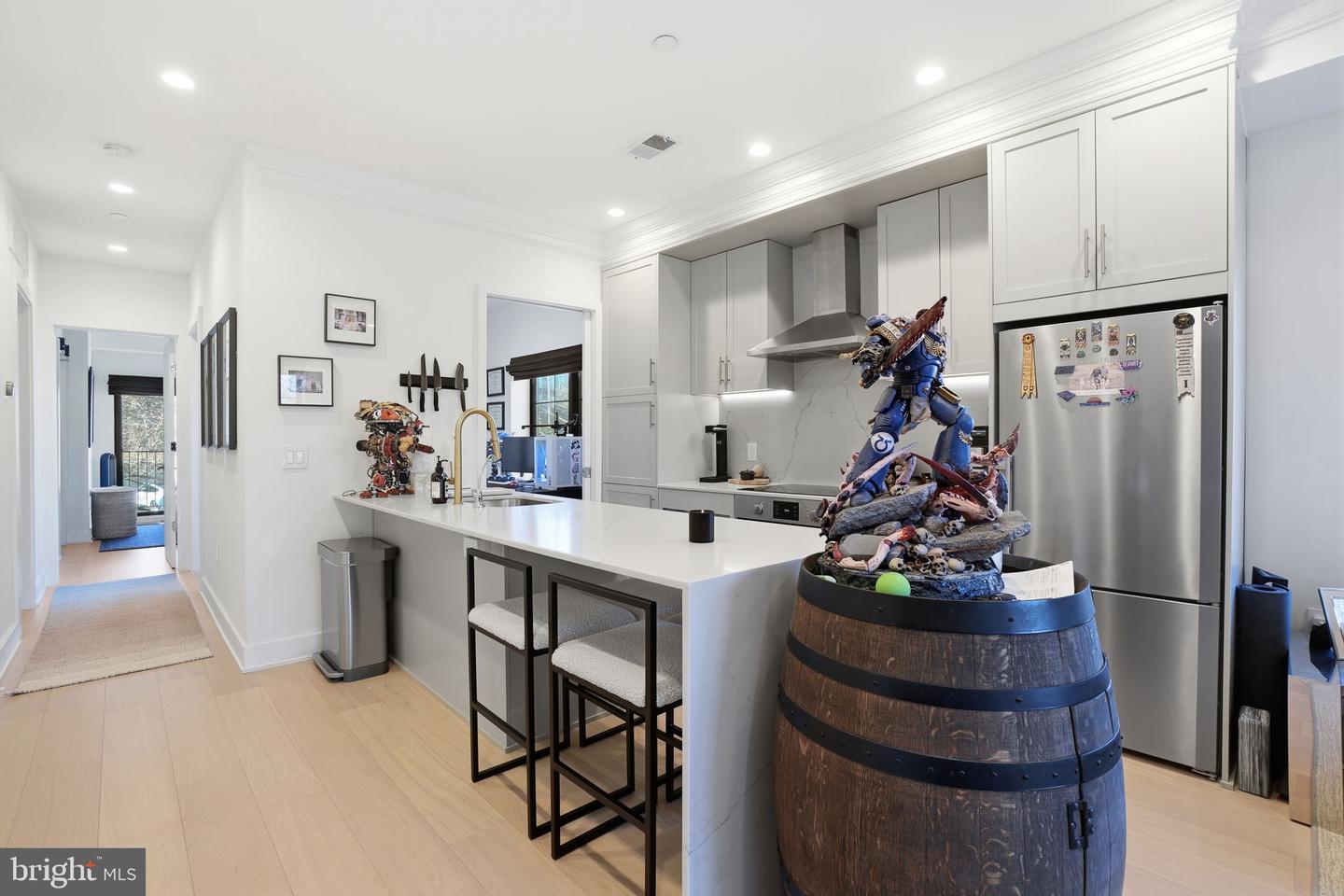 2642 39TH ST NW #6, WASHINGTON, District Of Columbia 20007, 2 Bedrooms Bedrooms, ,2 BathroomsBathrooms,Residential,For sale,2642 39TH ST NW #6,DCDC2248530 MLS # DCDC2248530