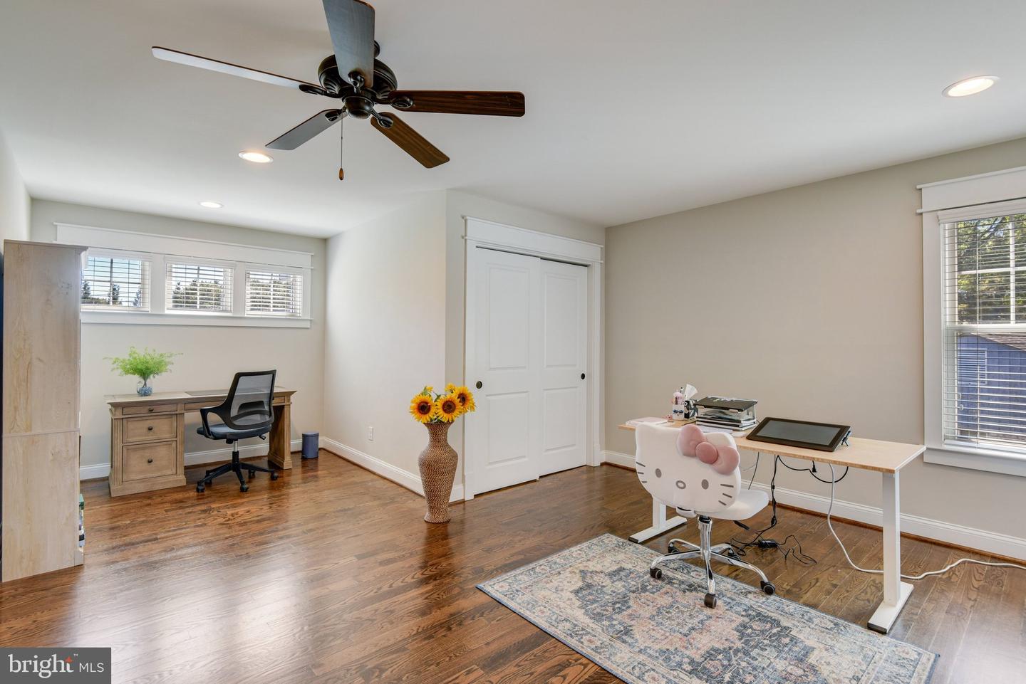 6632 LANGDON CT, MCLEAN, Virginia 22101, 6 Bedrooms Bedrooms, ,5 BathroomsBathrooms,Residential,For sale,6632 LANGDON CT,VAFX2293648 MLS # VAFX2293648