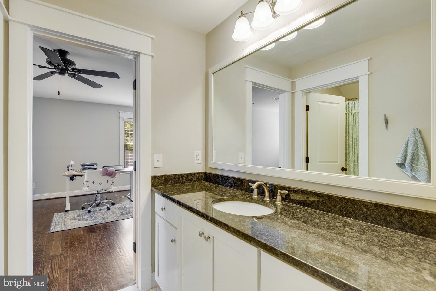 6632 LANGDON CT, MCLEAN, Virginia 22101, 6 Bedrooms Bedrooms, ,5 BathroomsBathrooms,Residential,For sale,6632 LANGDON CT,VAFX2293648 MLS # VAFX2293648