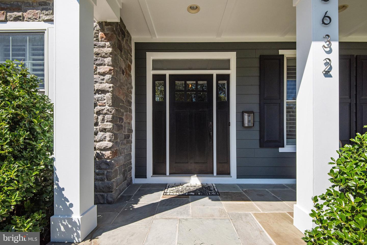 6632 LANGDON CT, MCLEAN, Virginia 22101, 6 Bedrooms Bedrooms, ,5 BathroomsBathrooms,Residential,For sale,6632 LANGDON CT,VAFX2293648 MLS # VAFX2293648