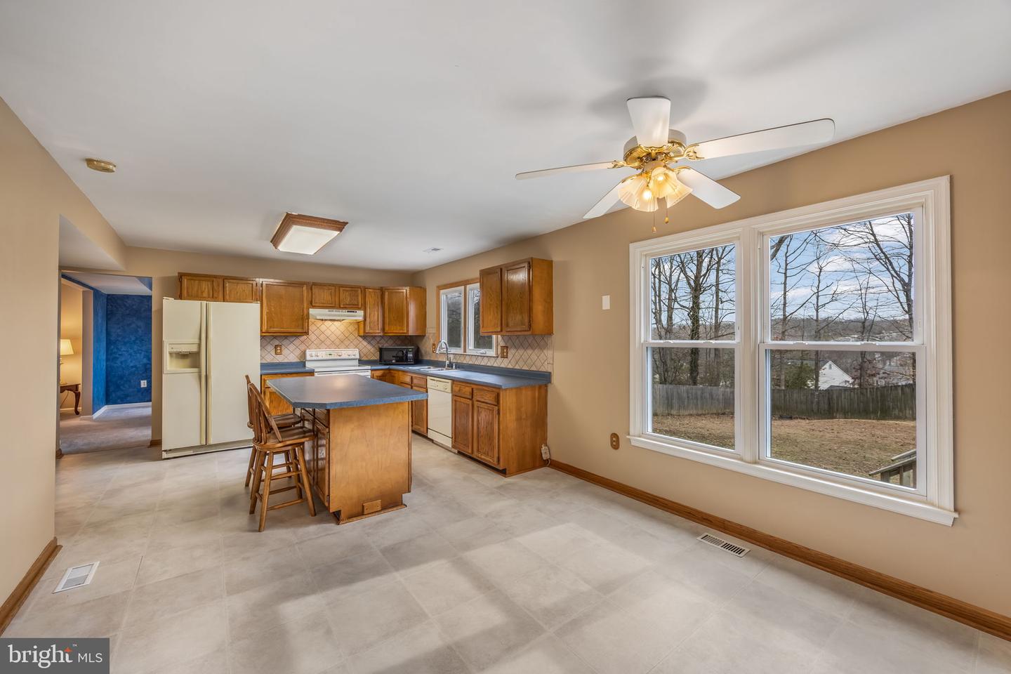 3 SNOW MEADOW LN, STAFFORD, Virginia 22554, 4 Bedrooms Bedrooms, ,3 BathroomsBathrooms,Residential,For sale,3 SNOW MEADOW LN,VAST2046570 MLS # VAST2046570