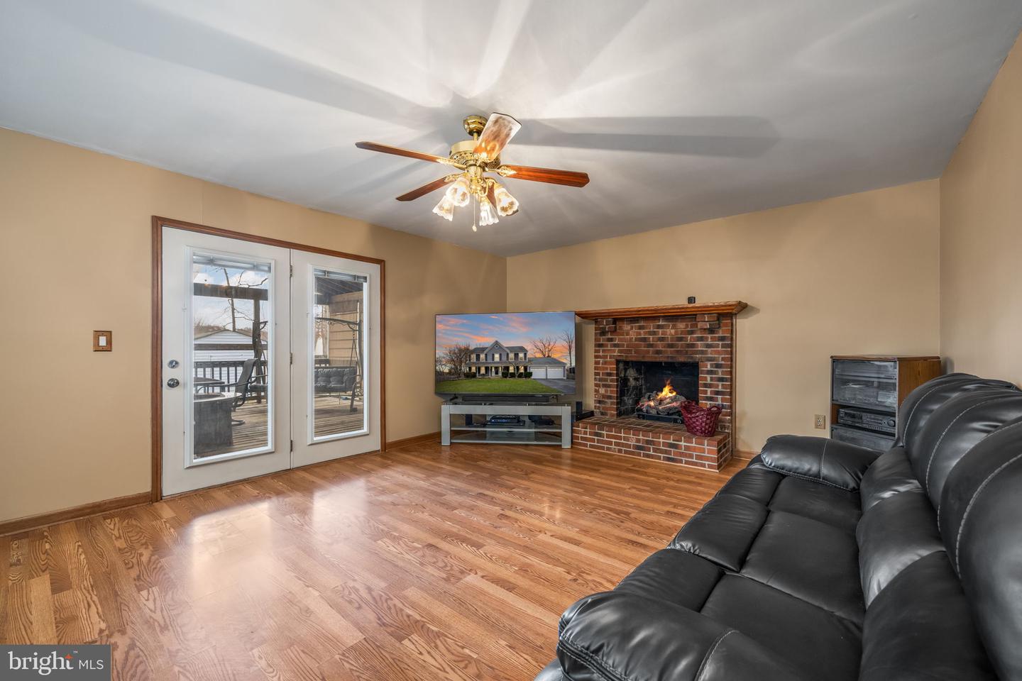 3 SNOW MEADOW LN, STAFFORD, Virginia 22554, 4 Bedrooms Bedrooms, ,3 BathroomsBathrooms,Residential,For sale,3 SNOW MEADOW LN,VAST2046570 MLS # VAST2046570