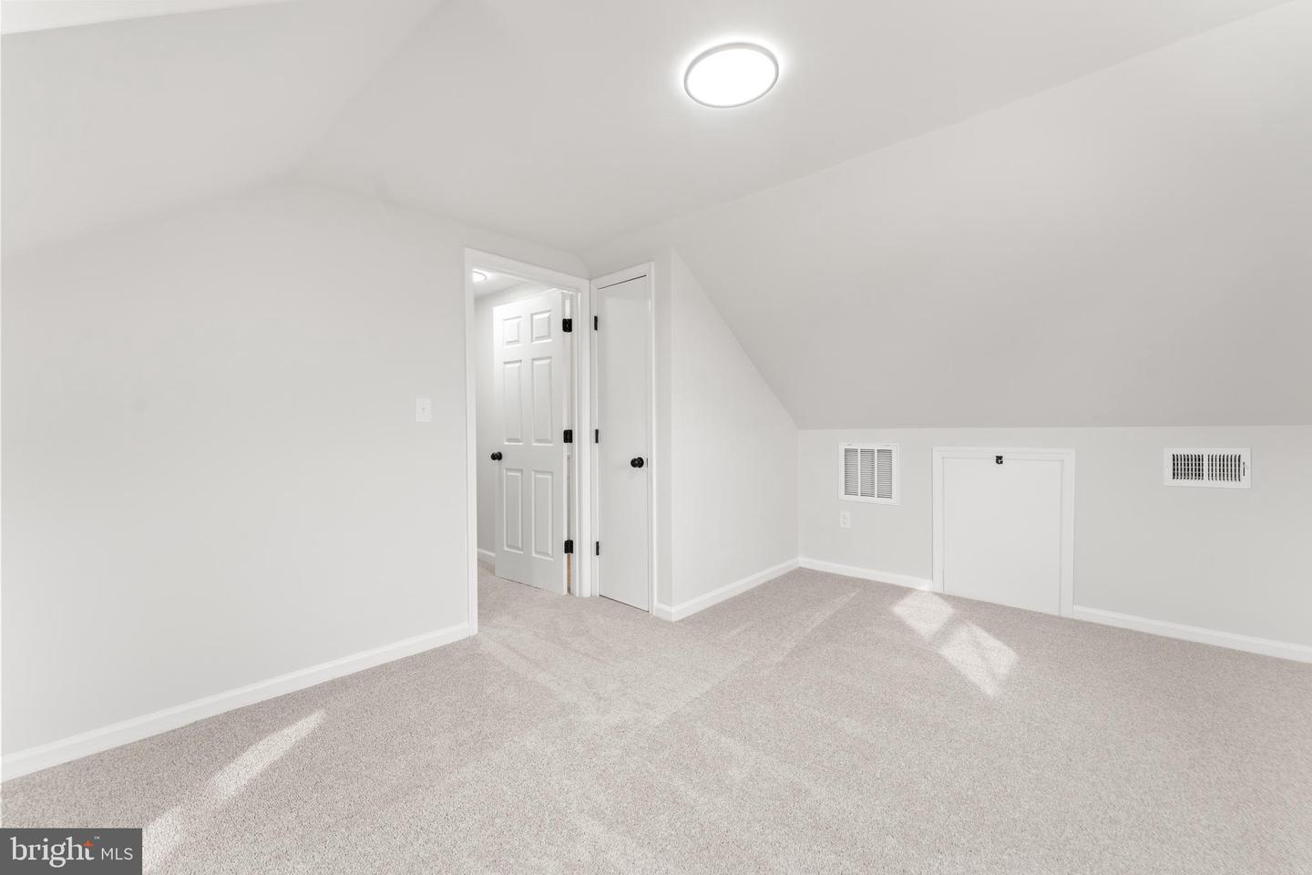 423 MCKINNEY ST, FREDERICKSBURG, Virginia 22401, 4 Bedrooms Bedrooms, ,2 BathroomsBathrooms,Residential,For sale,423 MCKINNEY ST,VAFB2009742 MLS # VAFB2009742