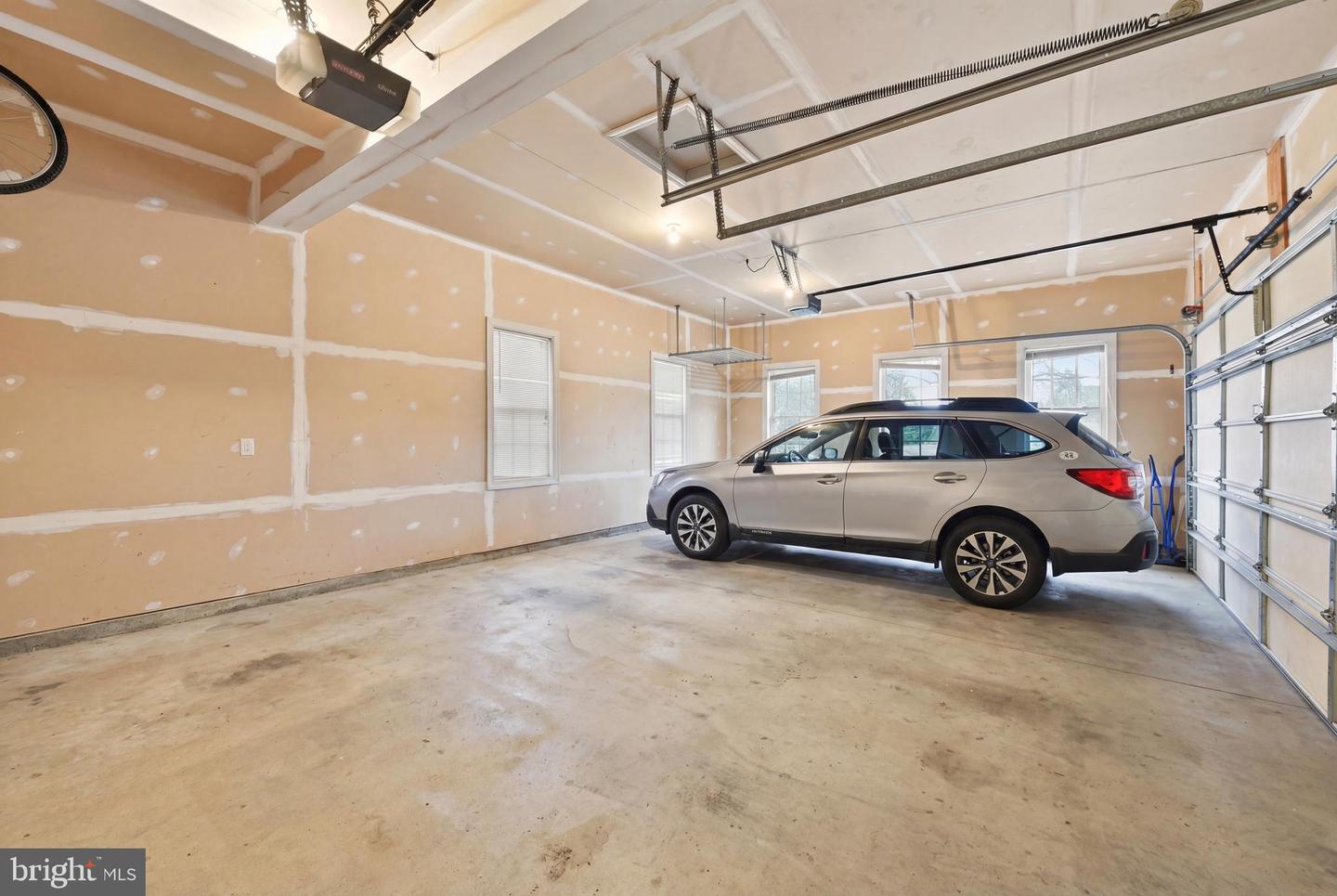 5446 LICK RIVER LN, GAINESVILLE, Virginia 20155, 5 Bedrooms Bedrooms, ,4 BathroomsBathrooms,Residential,For sale,5446 LICK RIVER LN,VAPW2113652 MLS # VAPW2113652