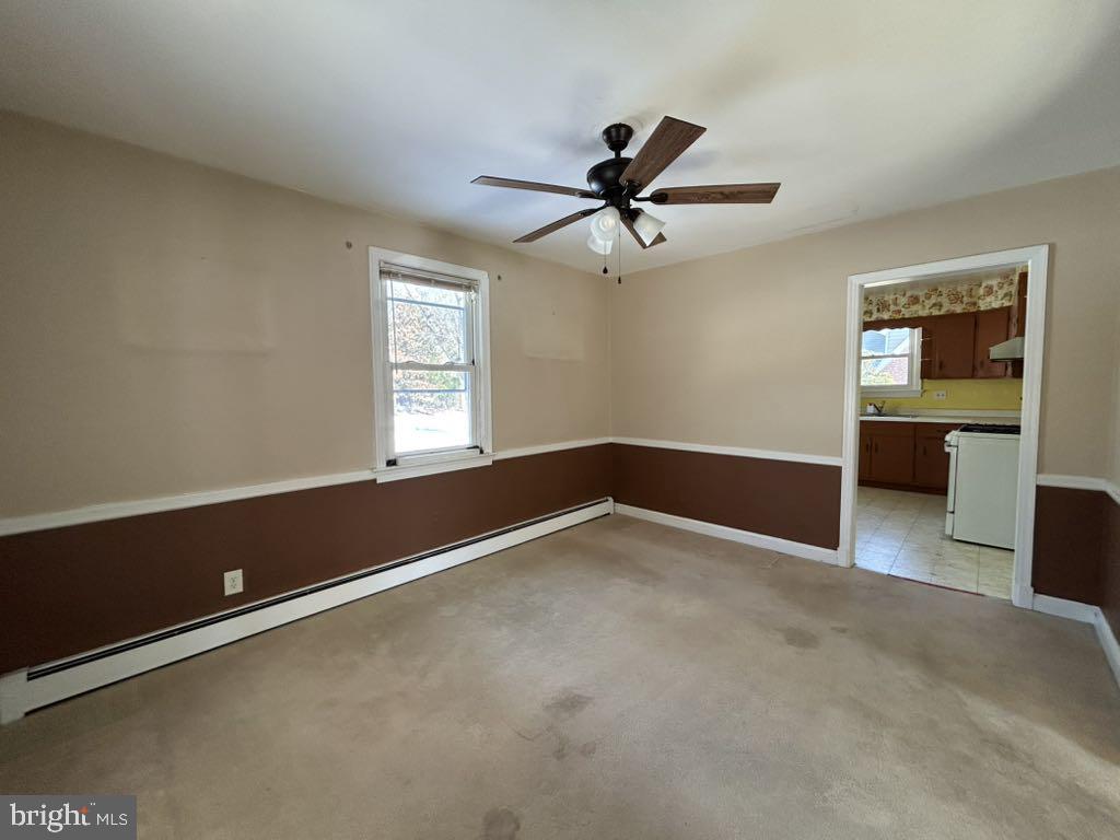 2414 FAIRVIEW DR, ALEXANDRIA, Virginia 22306, 3 Bedrooms Bedrooms, ,1 BathroomBathrooms,Residential,For sale,2414 FAIRVIEW DR,VAFX2293736 MLS # VAFX2293736