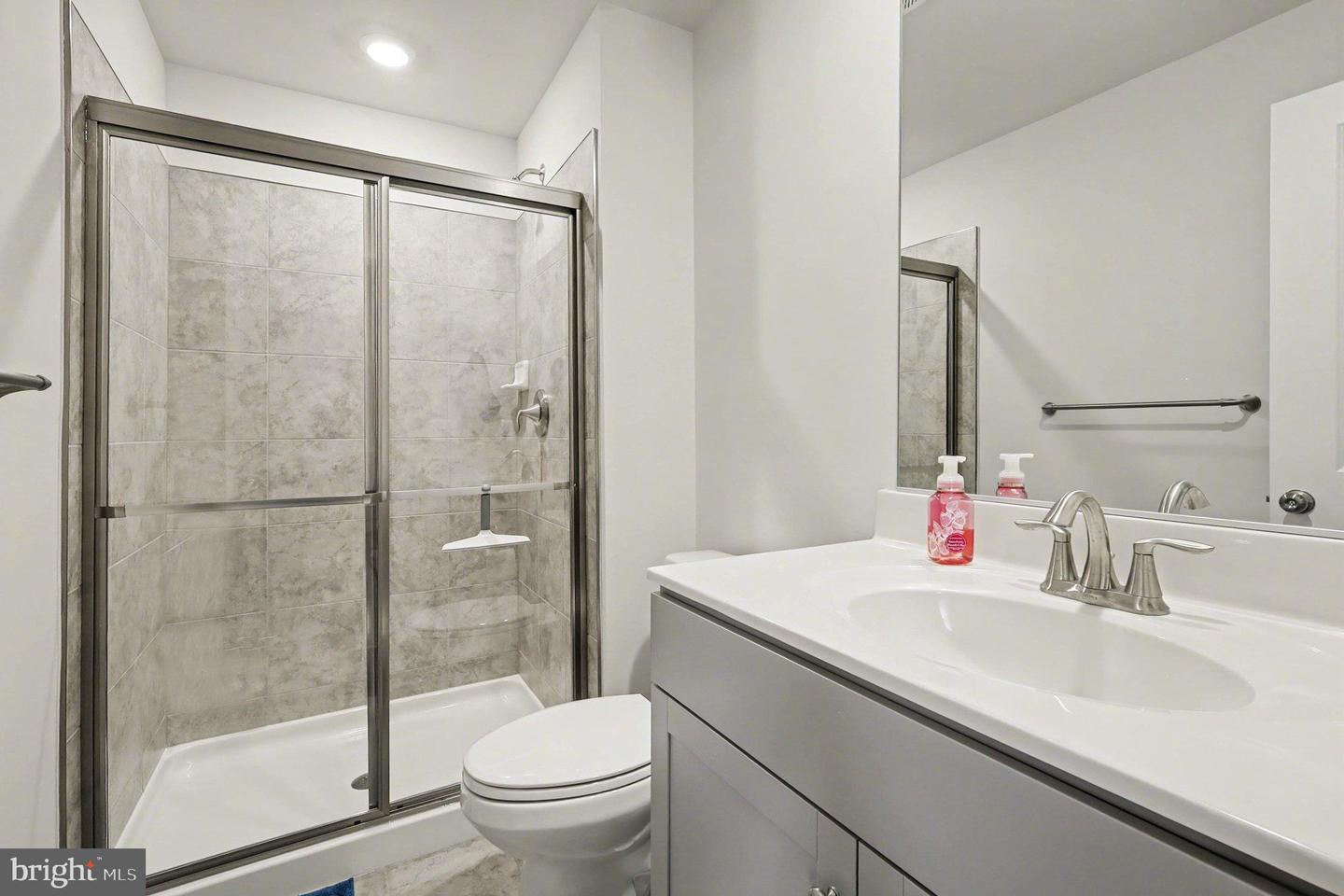 18508 NEWMACHAR CT, JEFFERSONTON, Virginia 22724, 5 Bedrooms Bedrooms, 19 Rooms Rooms,3 BathroomsBathrooms,Residential,For sale,18508 NEWMACHAR CT,VACU2012832 MLS # VACU2012832