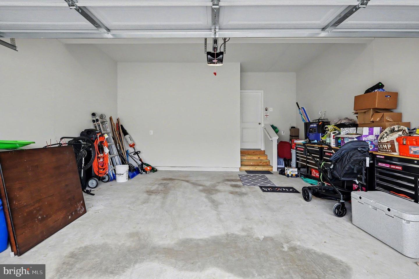 18508 NEWMACHAR CT, JEFFERSONTON, Virginia 22724, 5 Bedrooms Bedrooms, 19 Rooms Rooms,3 BathroomsBathrooms,Residential,For sale,18508 NEWMACHAR CT,VACU2012832 MLS # VACU2012832