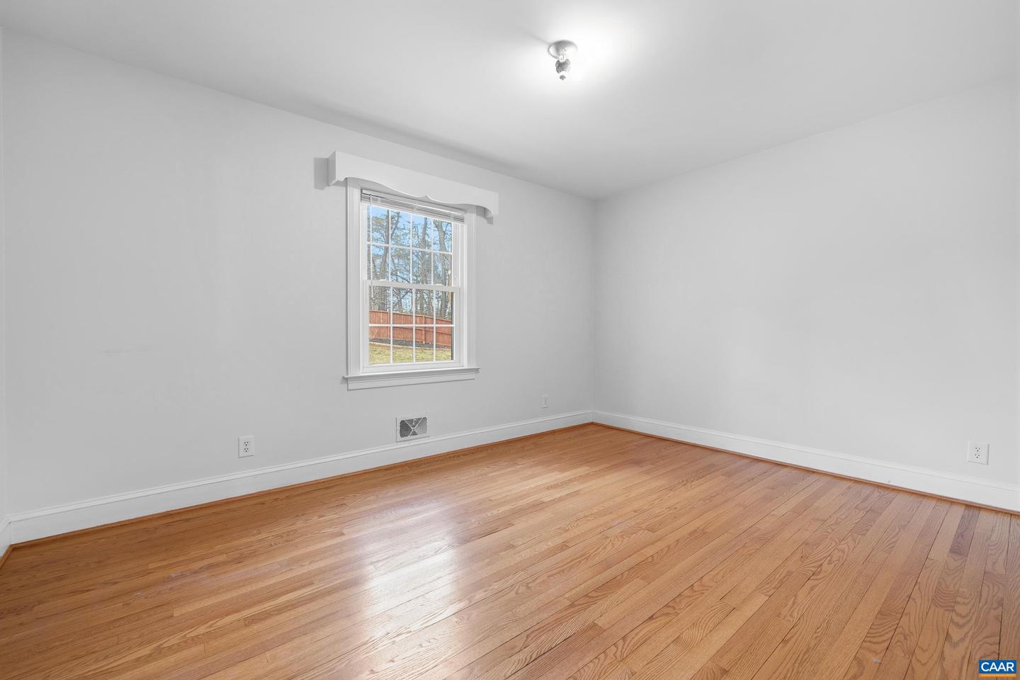 2515 NORTHFIELD RD, CHARLOTTESVILLE, Virginia 22901, 4 Bedrooms Bedrooms, ,3 BathroomsBathrooms,Residential,For sale,2515 NORTHFIELD RD,673888 MLS # 673888