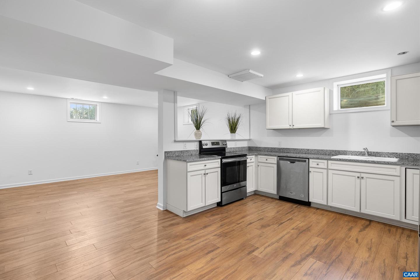 2515 NORTHFIELD RD, CHARLOTTESVILLE, Virginia 22901, 4 Bedrooms Bedrooms, ,3 BathroomsBathrooms,Residential,For sale,2515 NORTHFIELD RD,673888 MLS # 673888