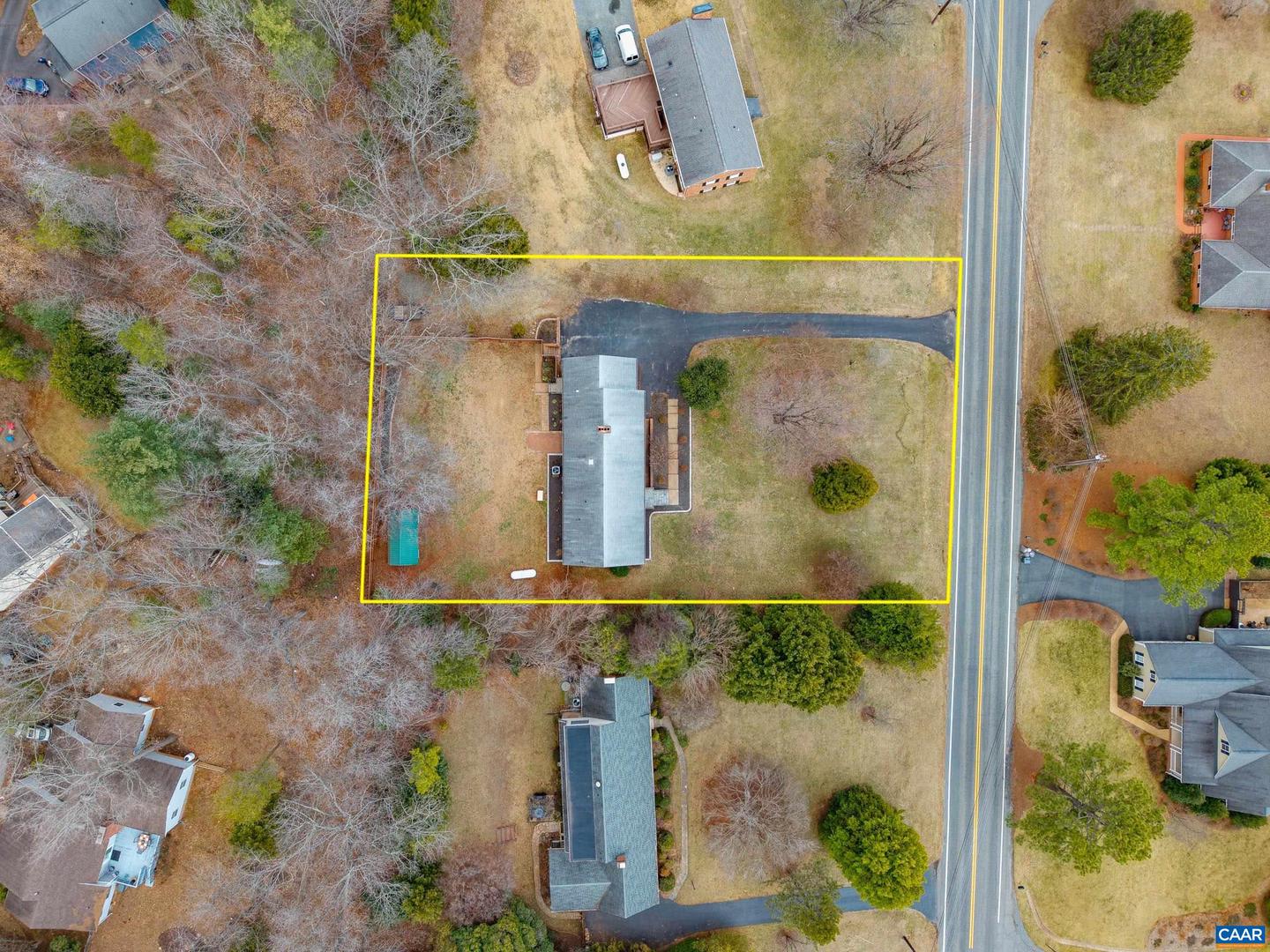 2515 NORTHFIELD RD, CHARLOTTESVILLE, Virginia 22901, 4 Bedrooms Bedrooms, ,3 BathroomsBathrooms,Residential,For sale,2515 NORTHFIELD RD,673888 MLS # 673888