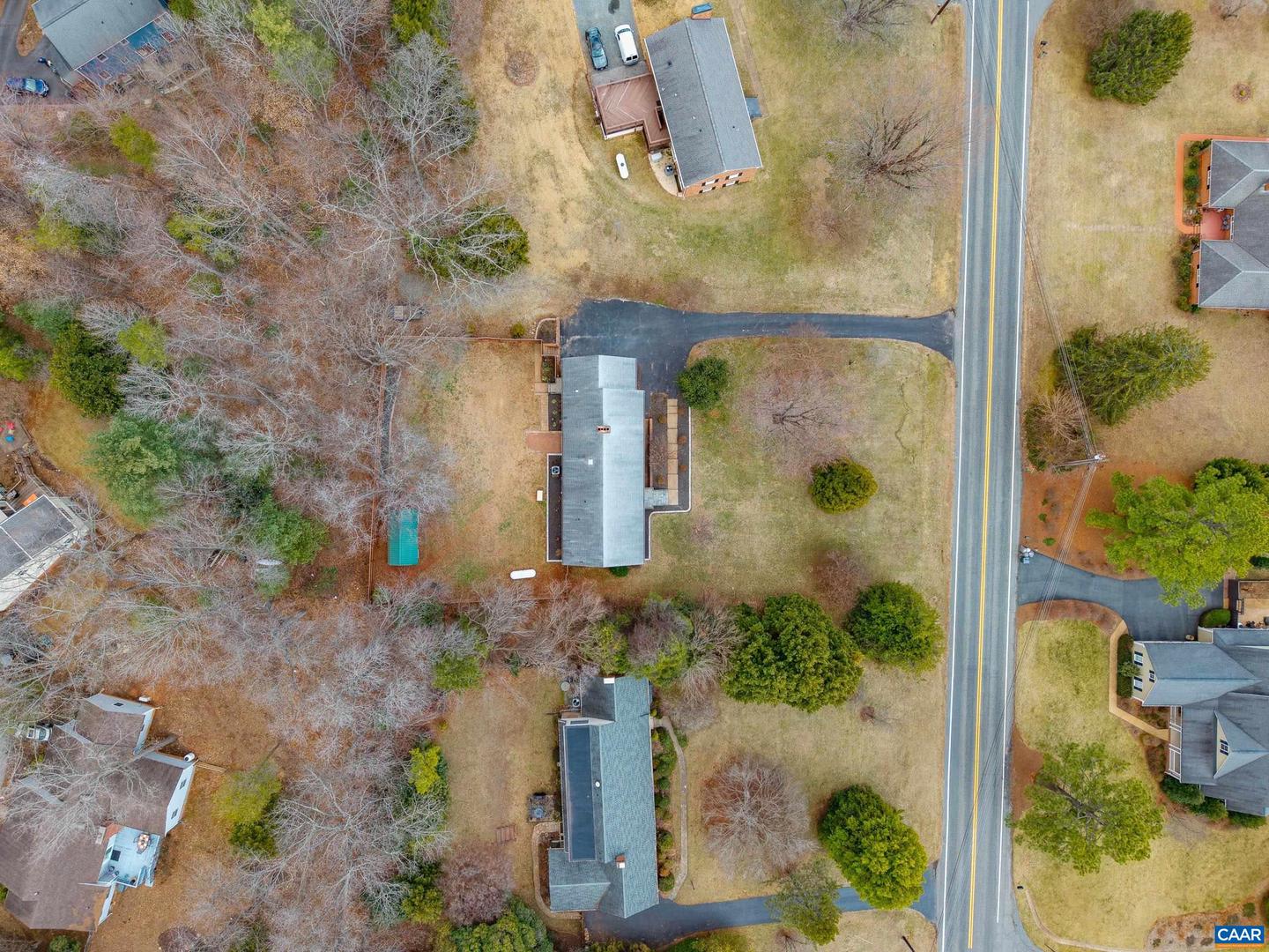 2515 NORTHFIELD RD, CHARLOTTESVILLE, Virginia 22901, 4 Bedrooms Bedrooms, ,3 BathroomsBathrooms,Residential,For sale,2515 NORTHFIELD RD,673888 MLS # 673888