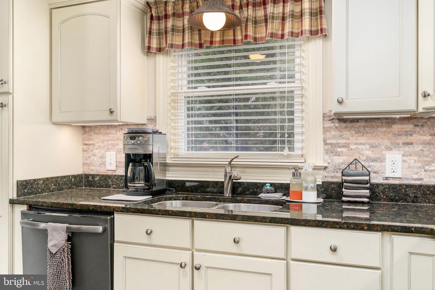 511 FERRY RD, FREDERICKSBURG, Virginia 22405, 3 Bedrooms Bedrooms, ,2 BathroomsBathrooms,Residential,For sale,511 FERRY RD,VAST2046586 MLS # VAST2046586