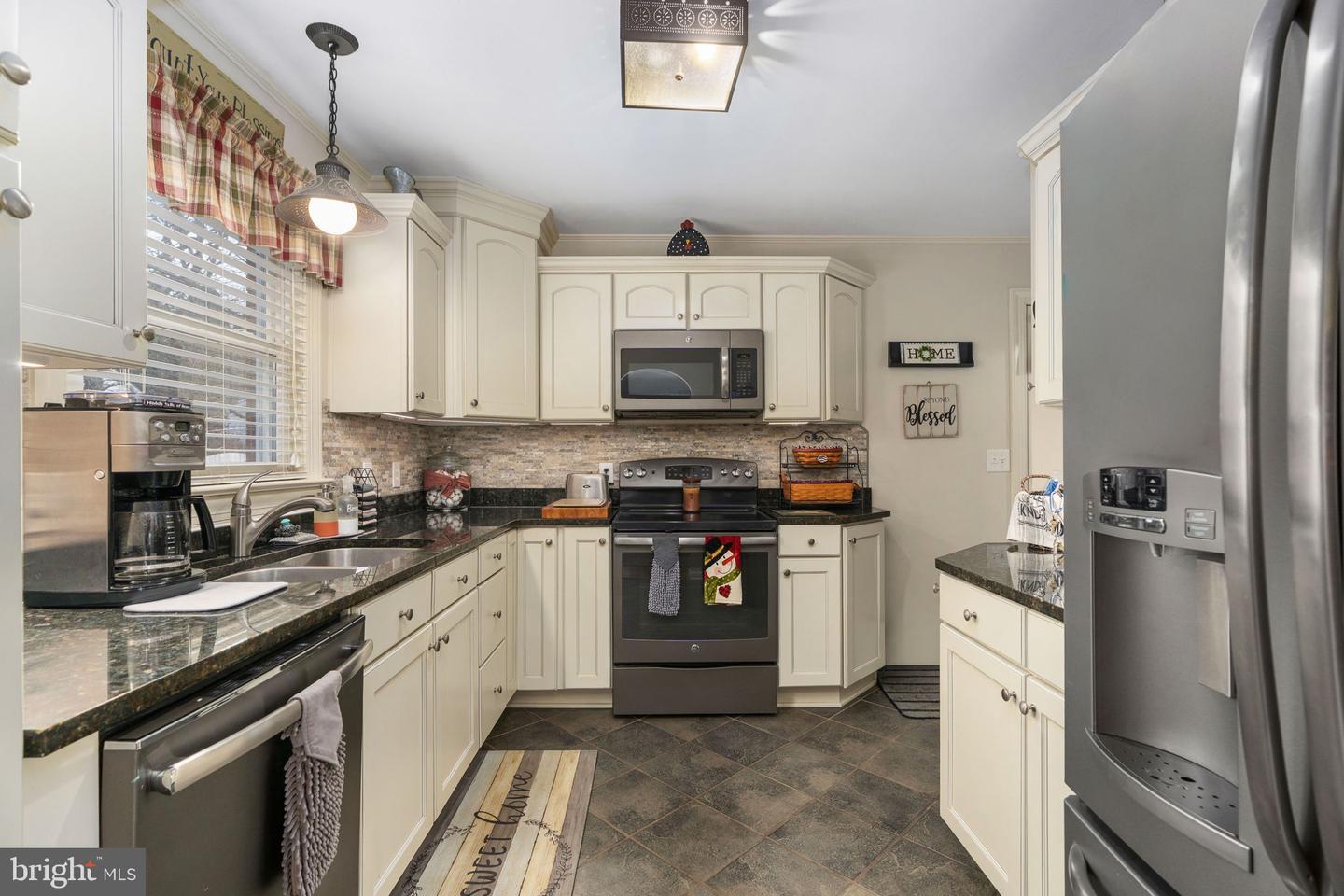 511 FERRY RD, FREDERICKSBURG, Virginia 22405, 3 Bedrooms Bedrooms, ,2 BathroomsBathrooms,Residential,For sale,511 FERRY RD,VAST2046586 MLS # VAST2046586