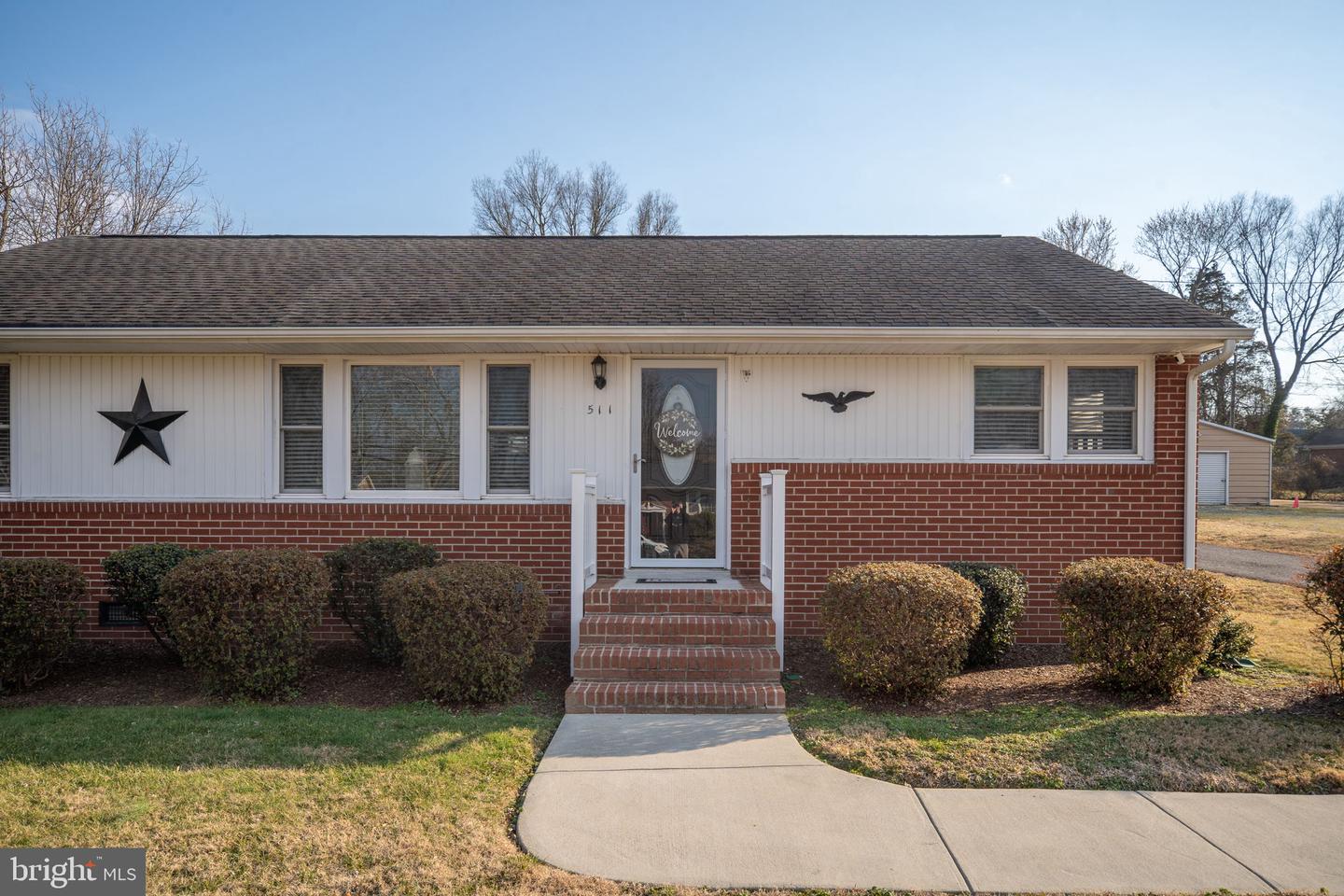 511 FERRY RD, FREDERICKSBURG, Virginia 22405, 3 Bedrooms Bedrooms, ,2 BathroomsBathrooms,Residential,For sale,511 FERRY RD,VAST2046586 MLS # VAST2046586