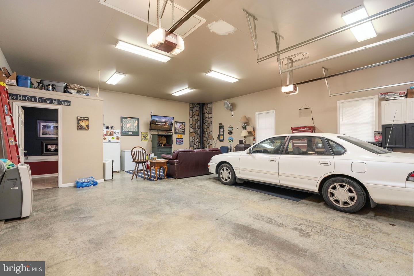 511 FERRY RD, FREDERICKSBURG, Virginia 22405, 3 Bedrooms Bedrooms, ,2 BathroomsBathrooms,Residential,For sale,511 FERRY RD,VAST2046586 MLS # VAST2046586