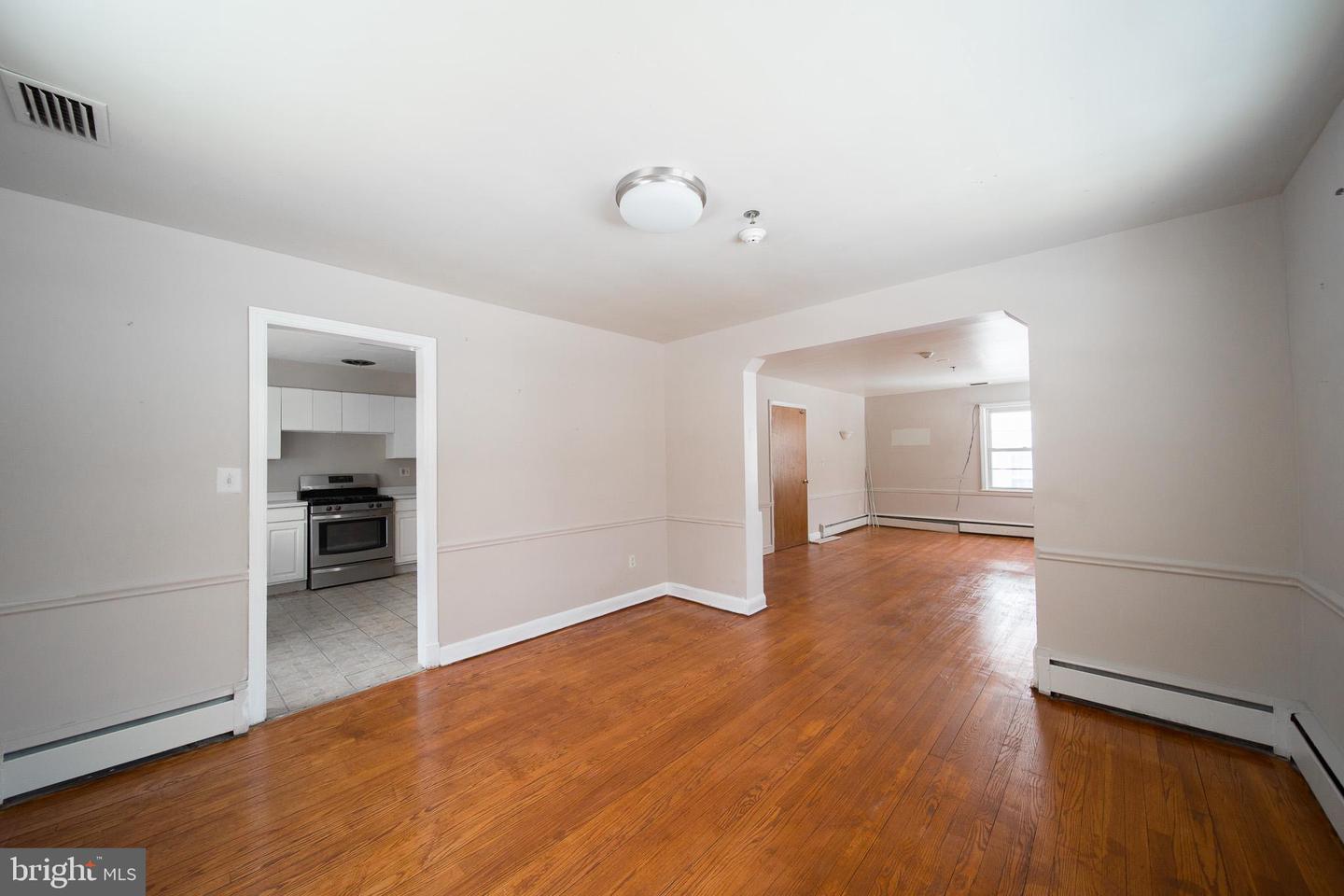 8020 EASTERN AVE NW, WASHINGTON, District Of Columbia 20012, 5 Bedrooms Bedrooms, ,3 BathroomsBathrooms,Residential,For sale,8020 EASTERN AVE NW,DCDC2248654 MLS # DCDC2248654