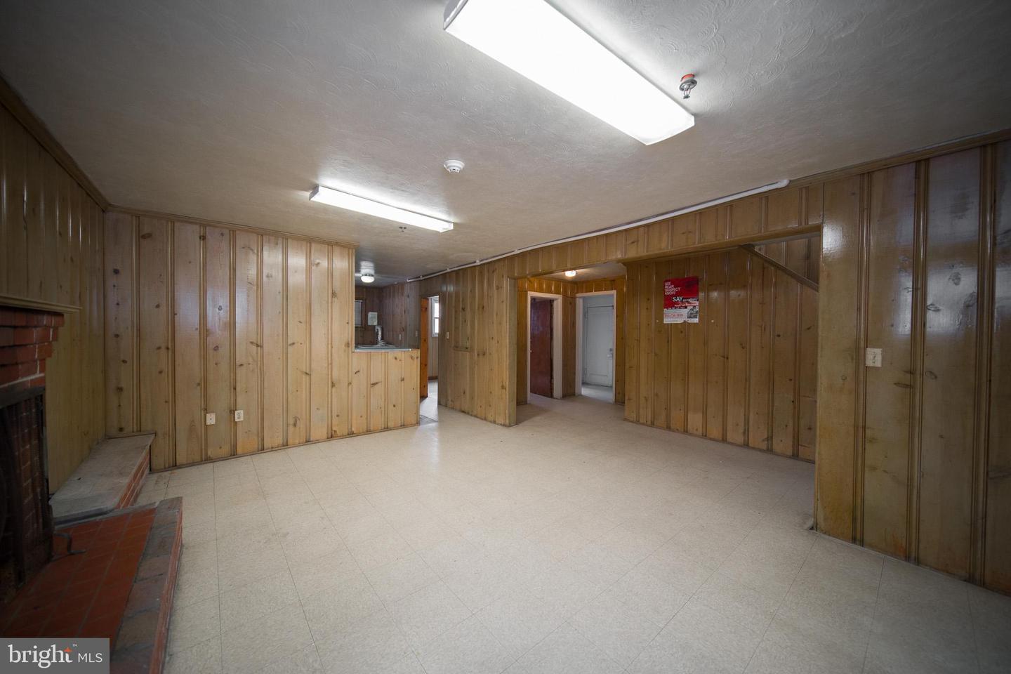 8020 EASTERN AVE NW, WASHINGTON, District Of Columbia 20012, 5 Bedrooms Bedrooms, ,3 BathroomsBathrooms,Residential,For sale,8020 EASTERN AVE NW,DCDC2248654 MLS # DCDC2248654