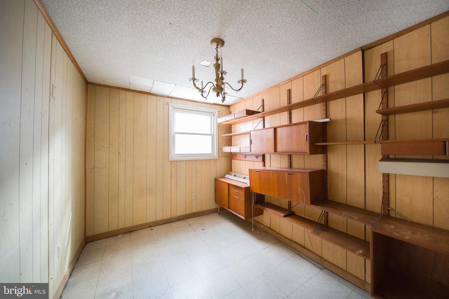 8020 EASTERN AVE NW, WASHINGTON, District Of Columbia 20012, 5 Bedrooms Bedrooms, ,3 BathroomsBathrooms,Residential,For sale,8020 EASTERN AVE NW,DCDC2248654 MLS # DCDC2248654