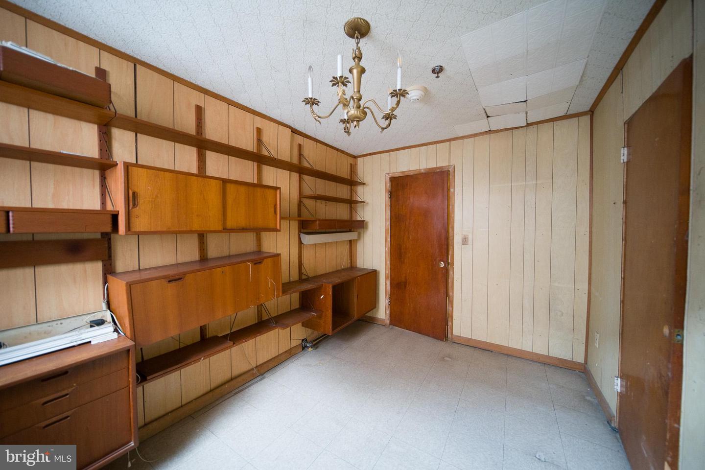 8020 EASTERN AVE NW, WASHINGTON, District Of Columbia 20012, 5 Bedrooms Bedrooms, ,3 BathroomsBathrooms,Residential,For sale,8020 EASTERN AVE NW,DCDC2248654 MLS # DCDC2248654