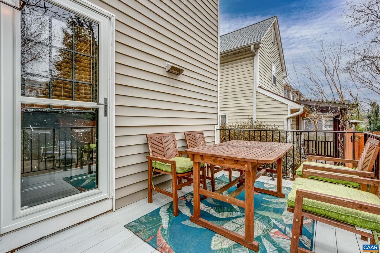 415 NW 12TH ST, CHARLOTTESVILLE, Virginia 22903, 2 Bedrooms Bedrooms, ,1 BathroomBathrooms,Residential,For sale,415 NW 12TH ST,673893 MLS # 673893