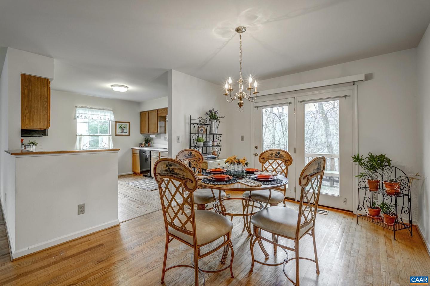 1445 WILLOW LAKE DR, CHARLOTTESVILLE, Virginia 22902, 3 Bedrooms Bedrooms, ,3 BathroomsBathrooms,Residential,For sale,1445 WILLOW LAKE DR,673894 MLS # 673894 1445 WILLOW LAKE DR, CHARLOTTESVILLE, Virginia 22902, 3 Bedrooms Bedrooms, ,3 BathroomsBathrooms,Residential,For sale,1445 WILLOW LAKE DR,673894 MLS # 673894