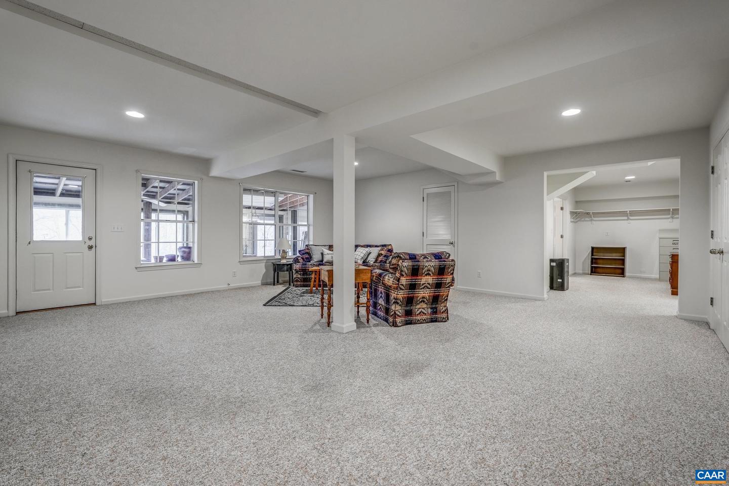 1445 WILLOW LAKE DR, CHARLOTTESVILLE, Virginia 22902, 3 Bedrooms Bedrooms, ,3 BathroomsBathrooms,Residential,For sale,1445 WILLOW LAKE DR,673894 MLS # 673894 1445 WILLOW LAKE DR, CHARLOTTESVILLE, Virginia 22902, 3 Bedrooms Bedrooms, ,3 BathroomsBathrooms,Residential,For sale,1445 WILLOW LAKE DR,673894 MLS # 673894