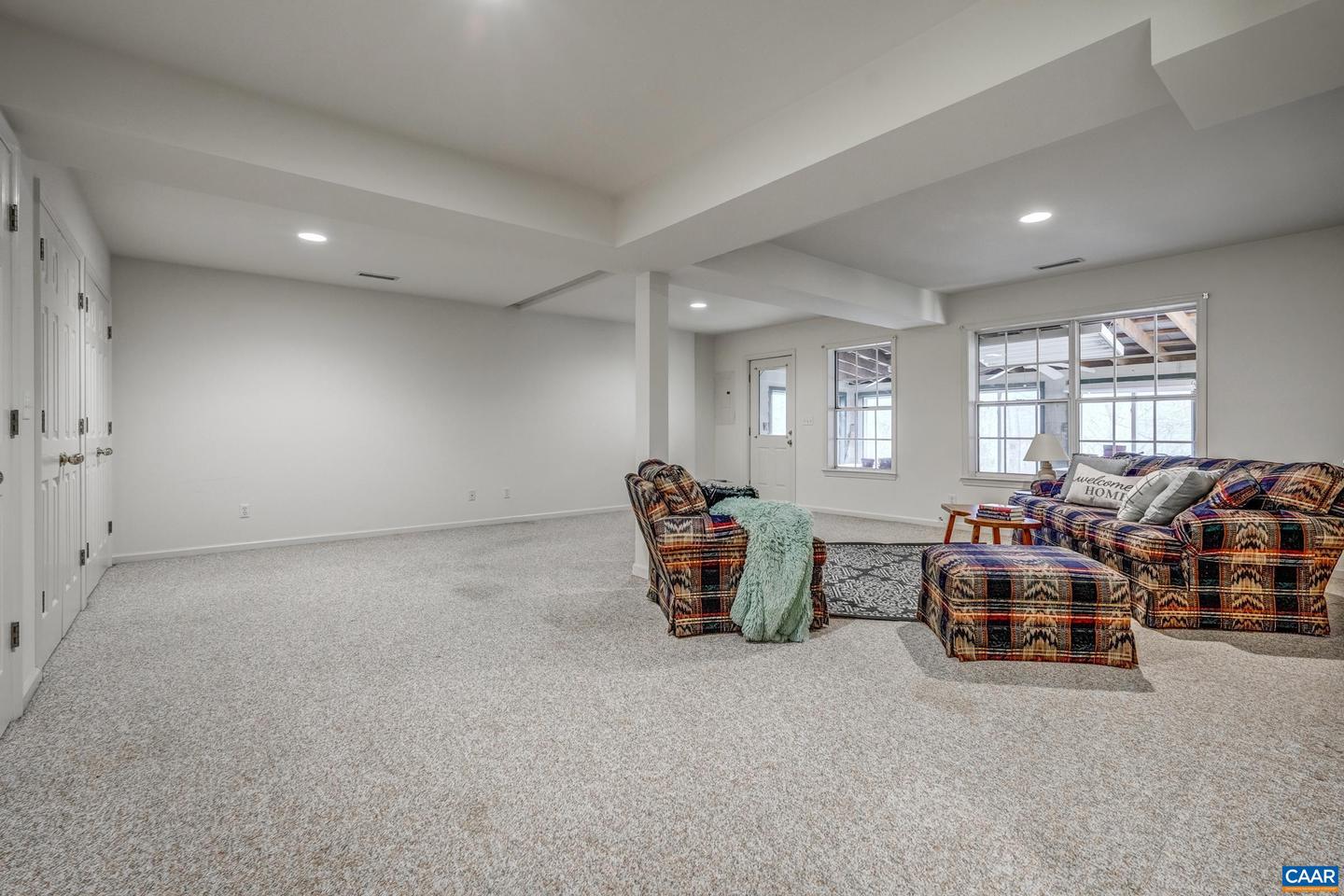 1445 WILLOW LAKE DR, CHARLOTTESVILLE, Virginia 22902, 3 Bedrooms Bedrooms, ,3 BathroomsBathrooms,Residential,For sale,1445 WILLOW LAKE DR,673894 MLS # 673894 1445 WILLOW LAKE DR, CHARLOTTESVILLE, Virginia 22902, 3 Bedrooms Bedrooms, ,3 BathroomsBathrooms,Residential,For sale,1445 WILLOW LAKE DR,673894 MLS # 673894