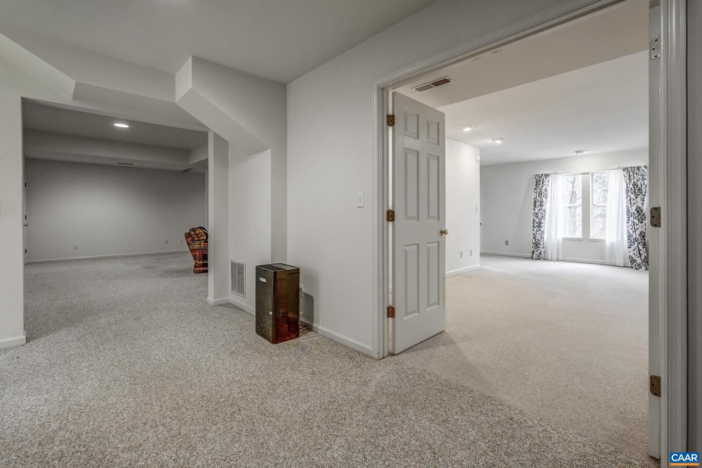 1445 WILLOW LAKE DR, CHARLOTTESVILLE, Virginia 22902, 3 Bedrooms Bedrooms, ,3 BathroomsBathrooms,Residential,For sale,1445 WILLOW LAKE DR,673894 MLS # 673894 1445 WILLOW LAKE DR, CHARLOTTESVILLE, Virginia 22902, 3 Bedrooms Bedrooms, ,3 BathroomsBathrooms,Residential,For sale,1445 WILLOW LAKE DR,673894 MLS # 673894