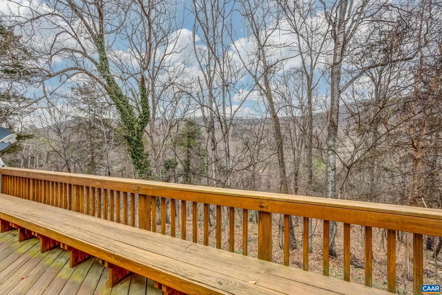 1445 WILLOW LAKE DR, CHARLOTTESVILLE, Virginia 22902, 3 Bedrooms Bedrooms, ,3 BathroomsBathrooms,Residential,For sale,1445 WILLOW LAKE DR,673894 MLS # 673894 1445 WILLOW LAKE DR, CHARLOTTESVILLE, Virginia 22902, 3 Bedrooms Bedrooms, ,3 BathroomsBathrooms,Residential,For sale,1445 WILLOW LAKE DR,673894 MLS # 673894