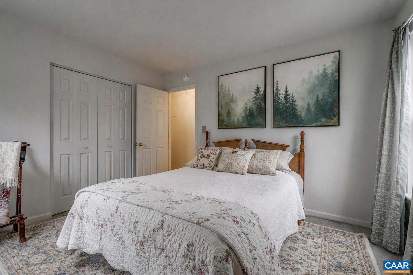 1445 WILLOW LAKE DR, CHARLOTTESVILLE, Virginia 22902, 3 Bedrooms Bedrooms, ,3 BathroomsBathrooms,Residential,For sale,1445 WILLOW LAKE DR,673894 MLS # 673894 1445 WILLOW LAKE DR, CHARLOTTESVILLE, Virginia 22902, 3 Bedrooms Bedrooms, ,3 BathroomsBathrooms,Residential,For sale,1445 WILLOW LAKE DR,673894 MLS # 673894