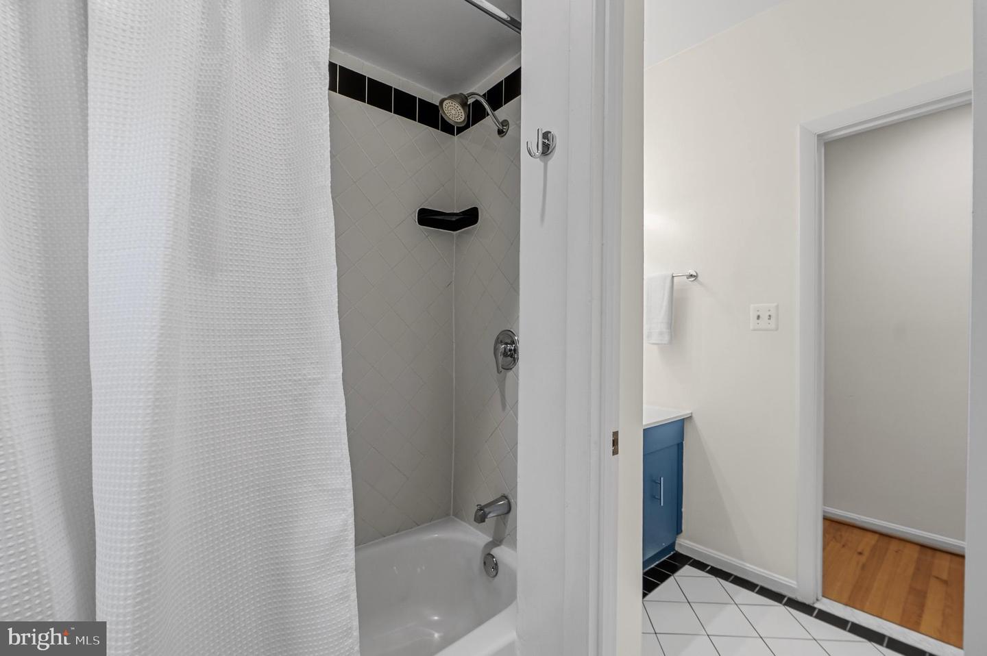 1927 15TH ST NW, WASHINGTON, District Of Columbia 20009, 5 Bedrooms Bedrooms, ,3 BathroomsBathrooms,Residential,For sale,1927 15TH ST NW,DCDC2248664 MLS # DCDC2248664