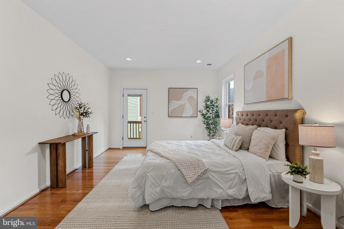 1927 15TH ST NW, WASHINGTON, District Of Columbia 20009, 5 Bedrooms Bedrooms, ,3 BathroomsBathrooms,Residential,For sale,1927 15TH ST NW,DCDC2248664 MLS # DCDC2248664